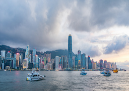 借助香港身份优势-孩子上名校的概率？